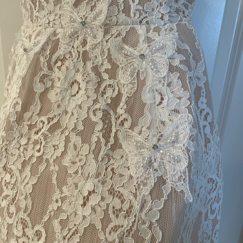 NEW BRONX AND BANCO Colette Lace Mini Dress - Picture 14 of 17